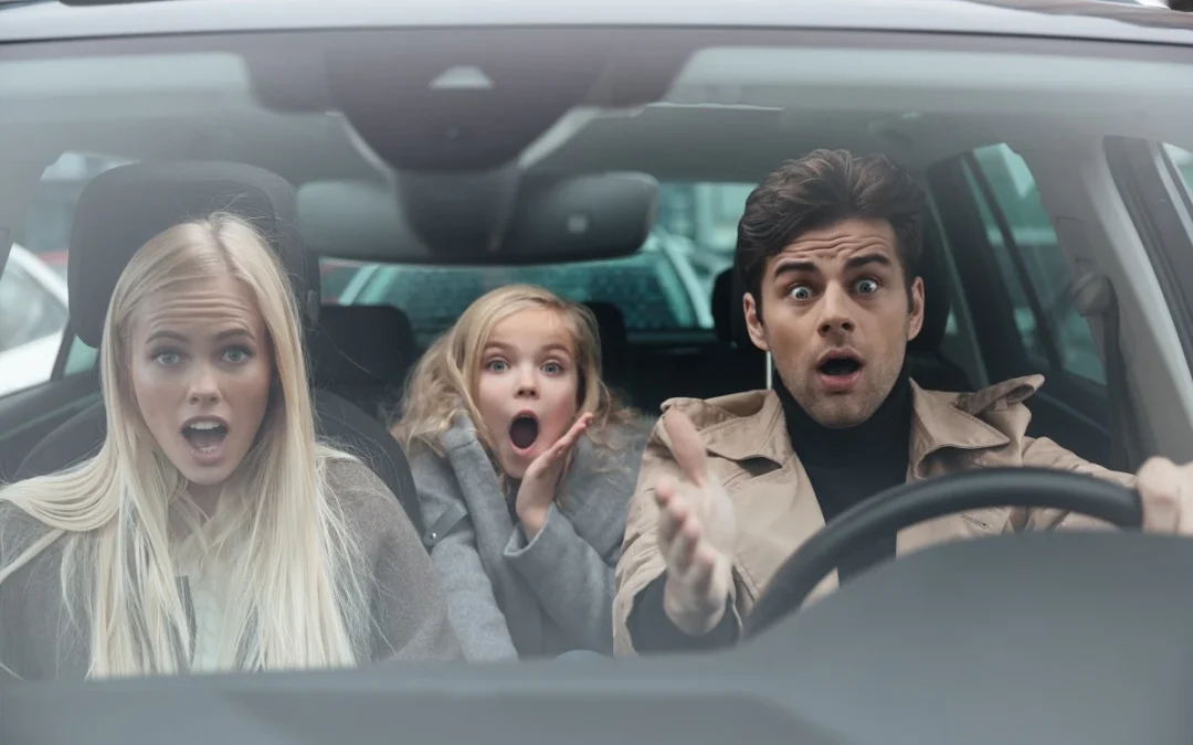 Jak uzyskać odszkodowanie po wypadku samochodowym (OC, NNW, regres)?